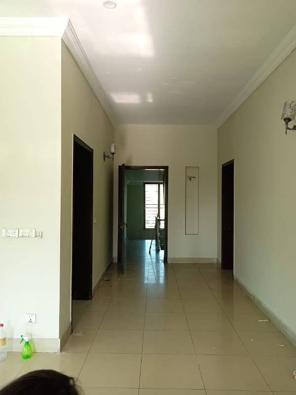 1 Kanal Upper Portion for Rent In DHA Phase 6 Near DHA RAYA 13