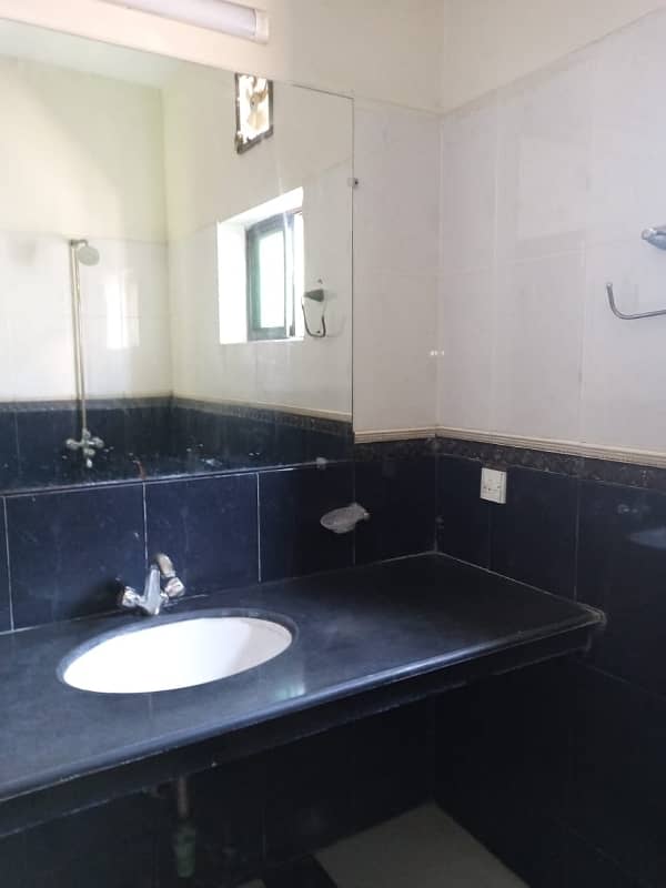 1 Kanal Upper Portion for Rent In DHA Phase 6 Near DHA RAYA 15