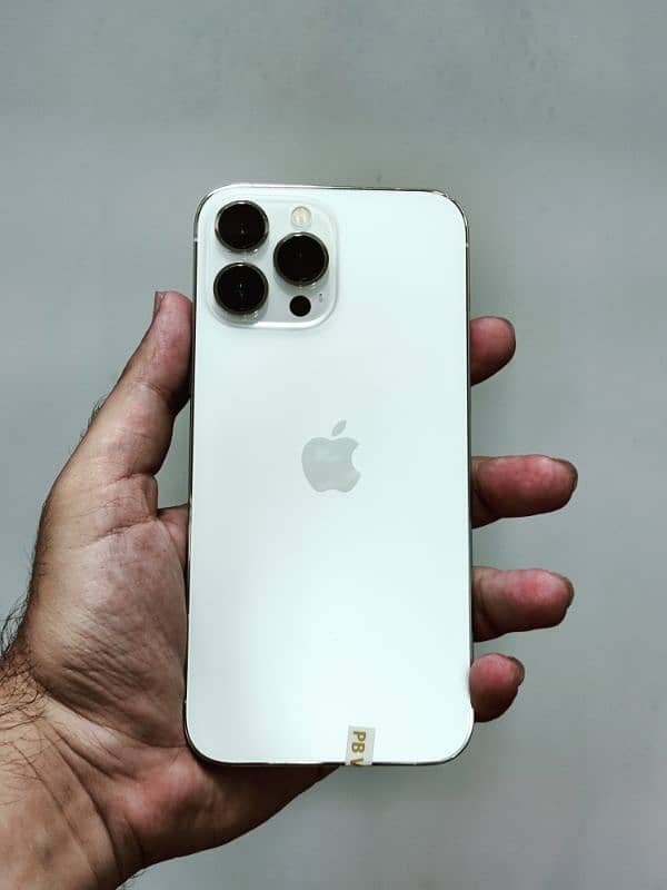 iPhone 13 Pro Max 128GB PTA 4