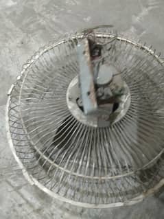 bracket fan 12 volth