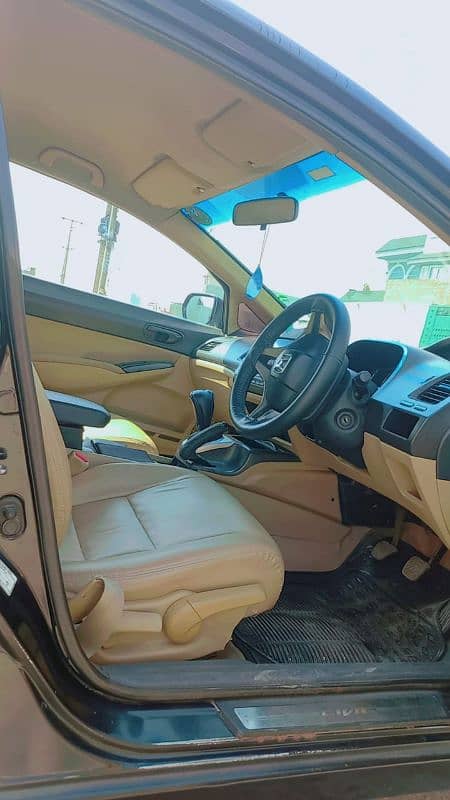 Honda Civic Rebon 1.8 (LHR Number) 6