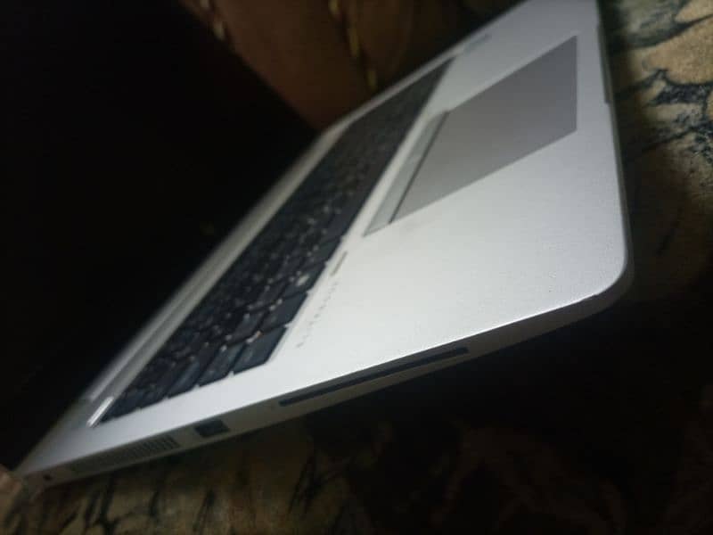 hp elitebook 4