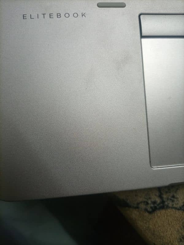 hp elitebook 5