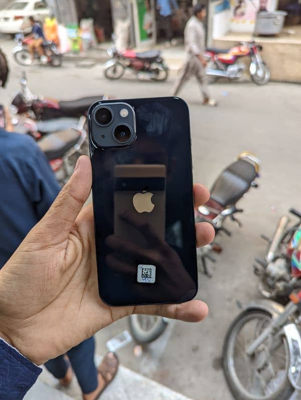 I phone 13 128GB 0
