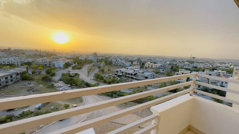 Three Bedroom Flat Available For Rent In Defence Residency DHA Phase 2 Islamabad. 24