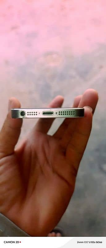 apple 5s contact me 03013515316 1