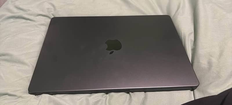 MacBook pro m4 pro 2