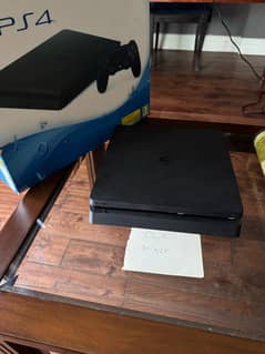PS4