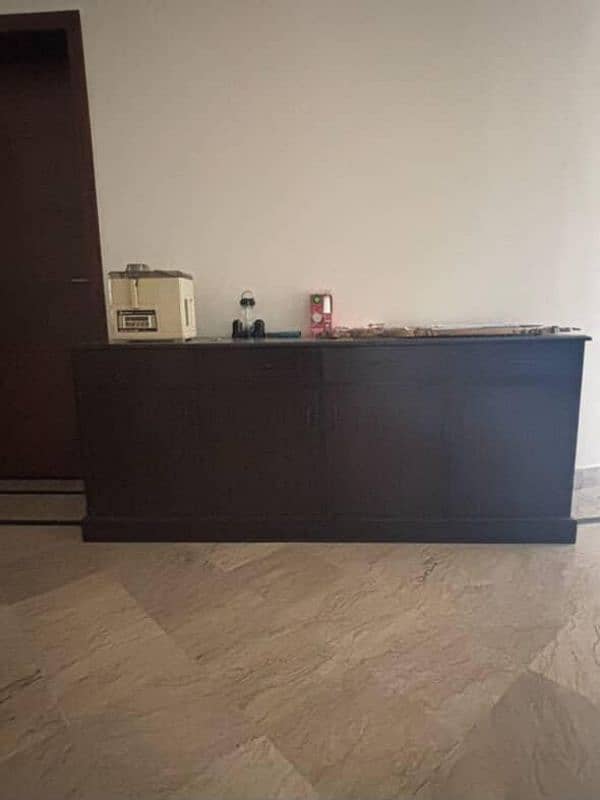 side tables in good condition 1