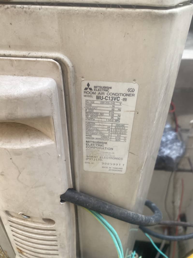 Mitsubishi 1 Ton AC 2