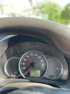 Toyota Vitz 2014