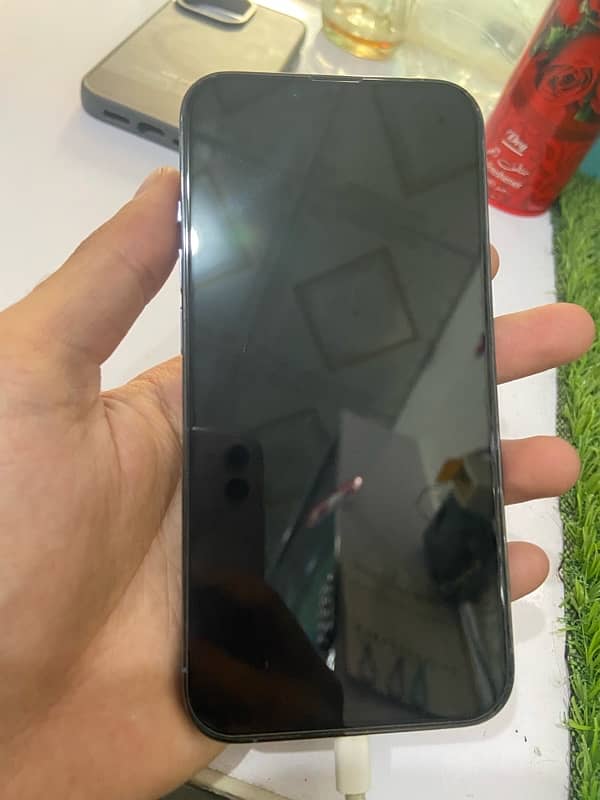 iphone 13pro 2