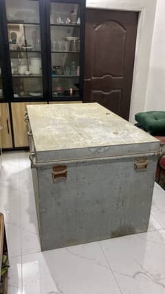 Trunk/Paiti