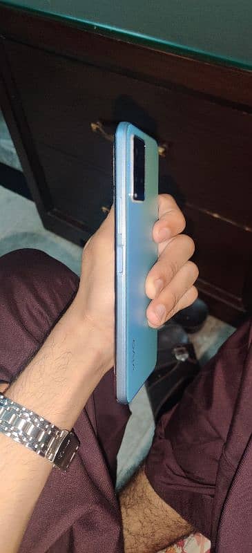 Vivo y33s 12 gb 256gb 3