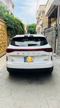 Haval H6 HEV 2024 White With Burgundy Interior