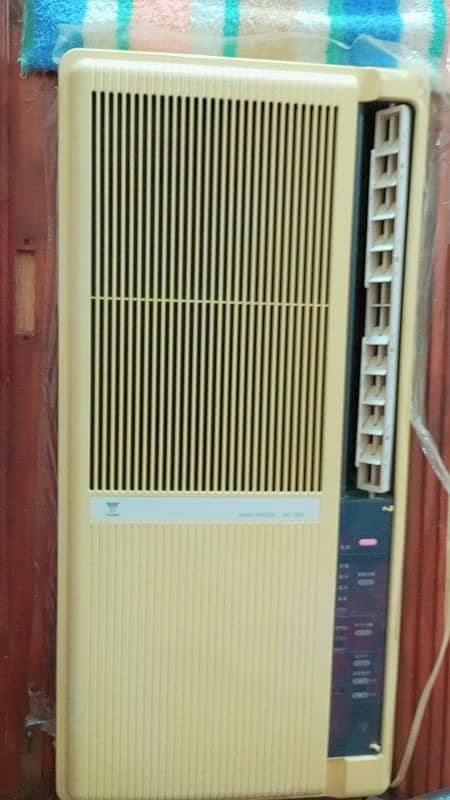 window AC with battery, 0.75 ton 0