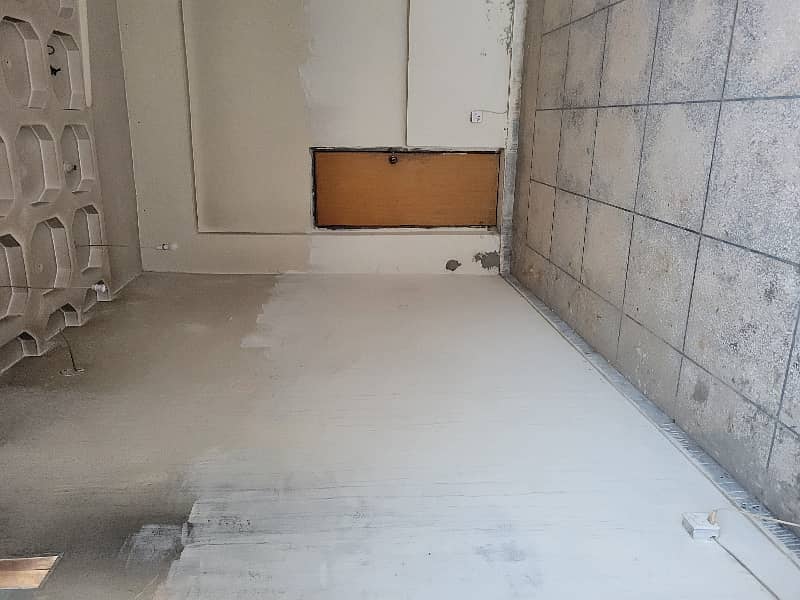 3 Marla Shop + Open Area Available for Rent in Johar Town Main Boulevard Lahore 2