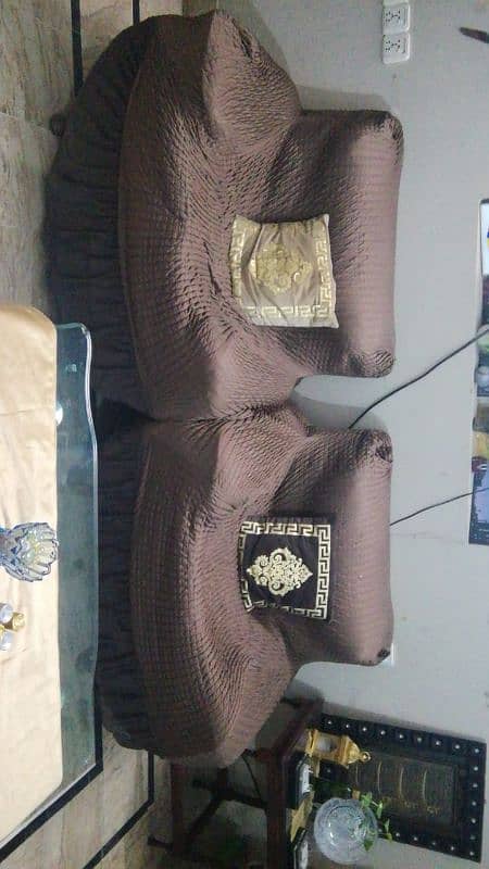 Brown coloured ragzine sofas 5 seater with sofa covers 1