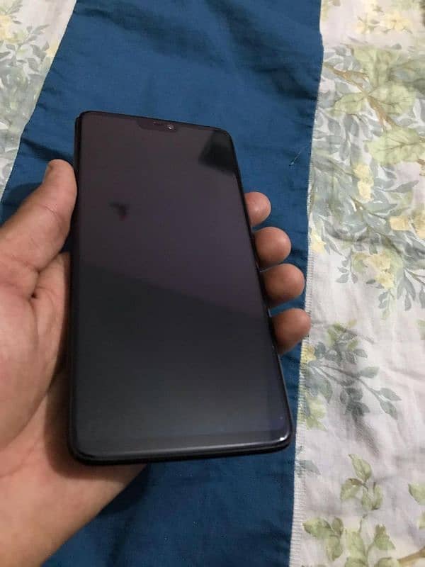 One Plus 6 dual sim 8/128 03204430494 6