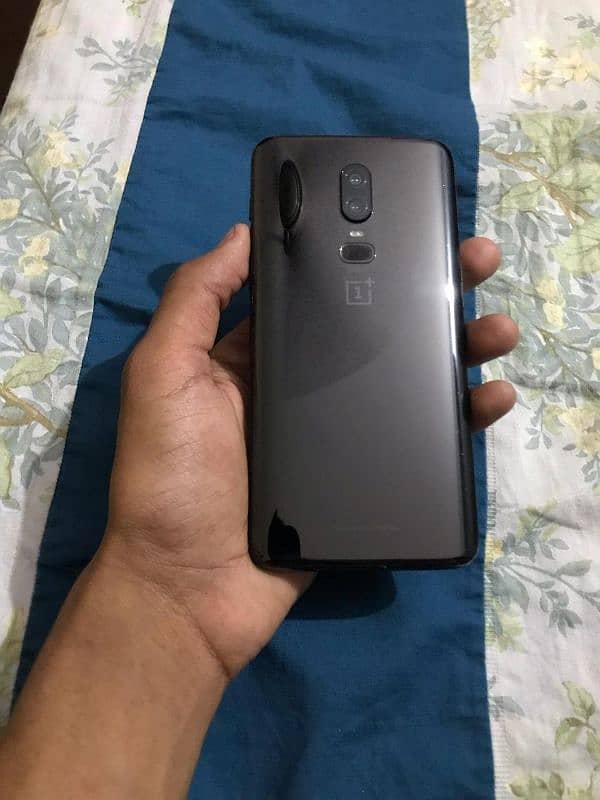 One Plus 6 dual sim 8/128 03204430494 7
