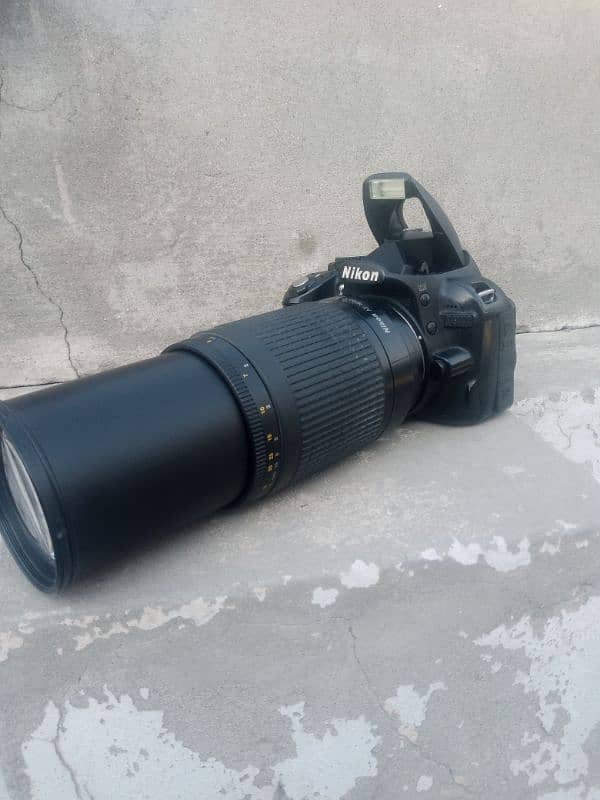 Nikon d3100 with 70/300 lense all ok camera cash on deliver avalialbe 0
