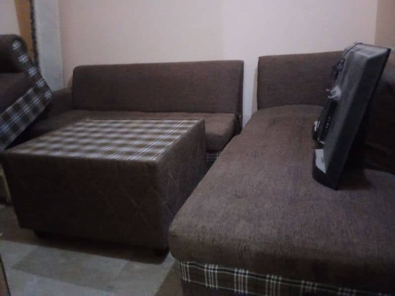 Corners Sofa Set 0