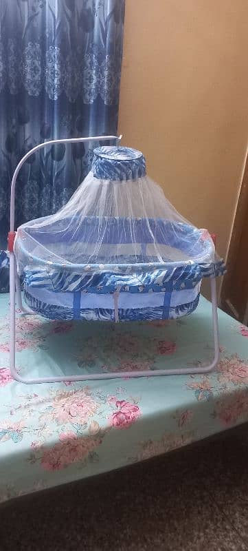 baby cradle swing 3