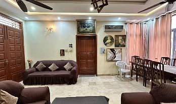 In DHA Phase 3 - Block Z Upper Portion Sized 1 Kanal For rent 0