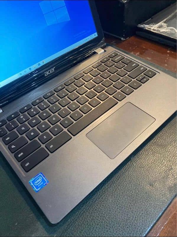 Acer laptop premium,Slim and lightweight Windows 10 3