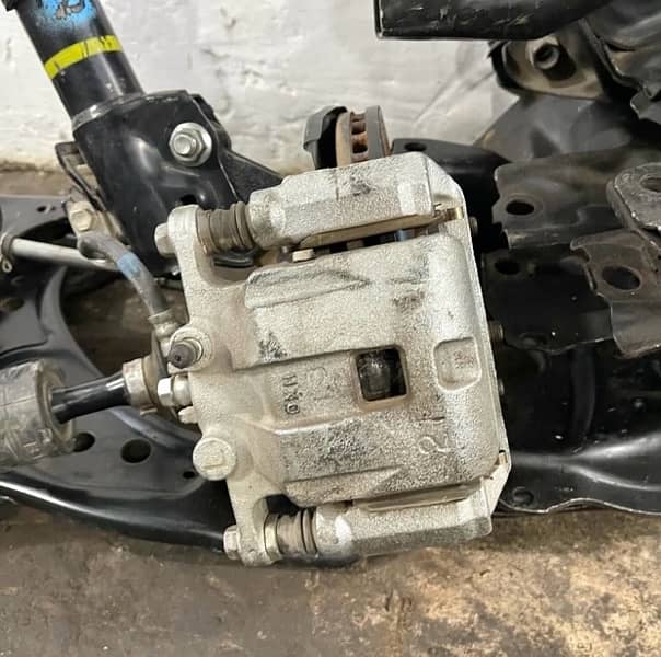 Japanese suspension car parts availble Honda,Hyundai,Toyota,KIA,Suzuki 3