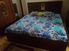 bed set king size  without mattress