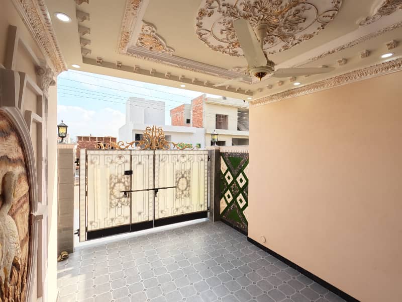 5 Marla house on 3 years installment in Central Park Lahore 21