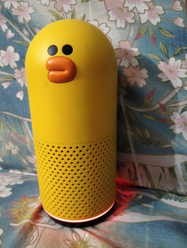 lg clova Bluetooth speaker one charge 6hures battery time good sound 0