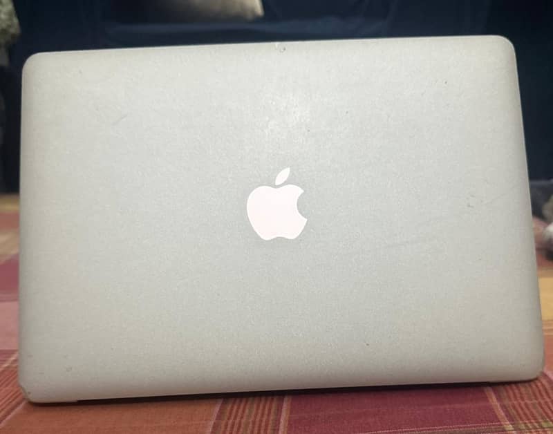Apple Macbook Air 2015 model | 8/128 Gb | excellent condition 3