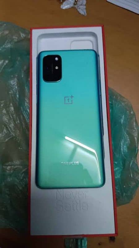 one plus 8t dual Sim official Pta approved with box 0