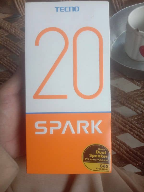 Tecno Spark 20 for sale 6