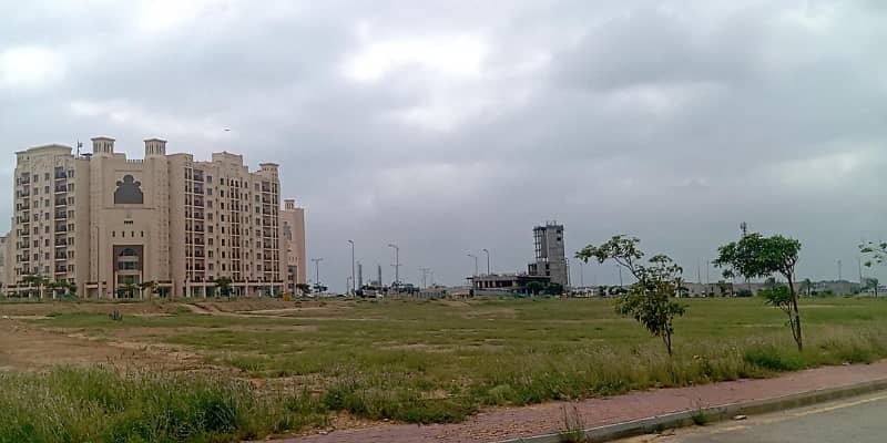 Allotment In Hand 1000sq yd plot in Bahria Town Karachi at Precicnt-7 is FOR SALE. Best for Investment 0