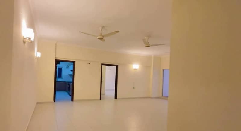 READY TO MOVE 3600sq ft 4Bed Luxury Apartment at Tower-8 Near Entrance of Bahria Town Karachi FOR SALE 3