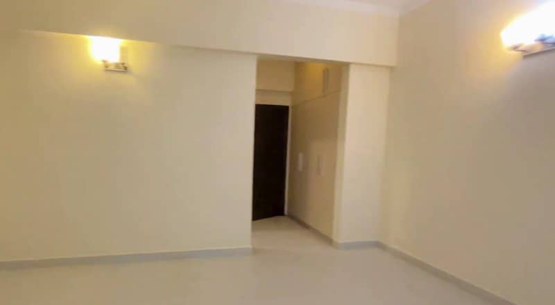 READY TO MOVE 3600sq ft 4Bed Luxury Apartment at Tower-8 Near Entrance of Bahria Town Karachi FOR SALE 23
