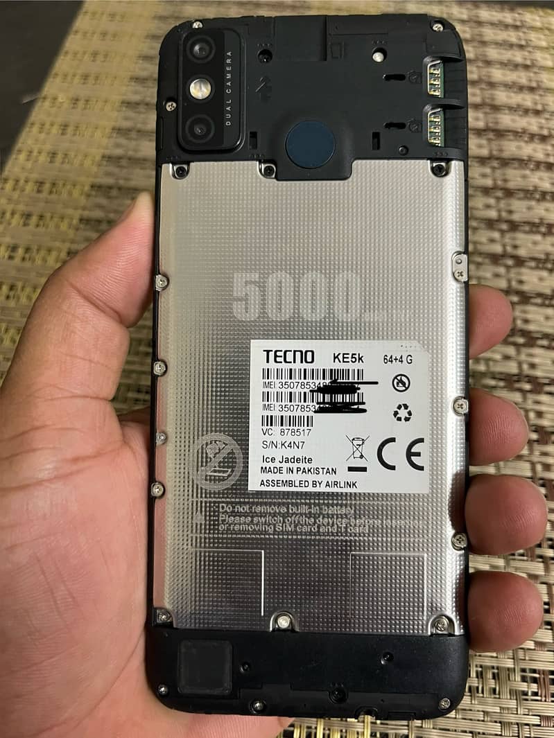 Tecno Spark 6 go, 4/64 6