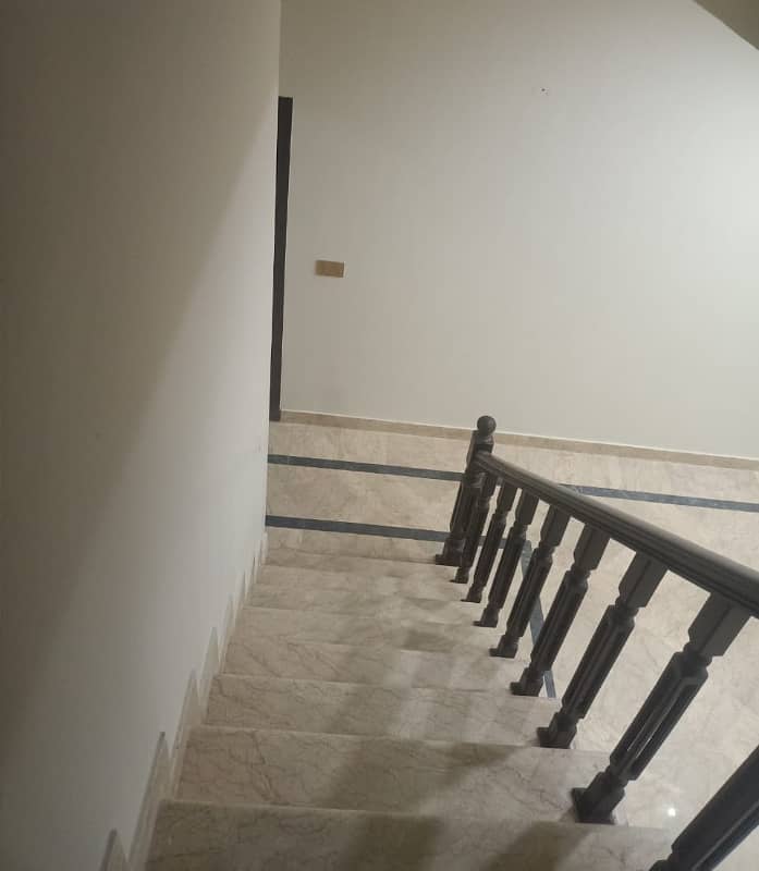 12 Marla House for Rent in Johar Town Lahore 6