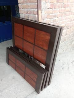 single beds/ single beds for sale/ 2 single beds