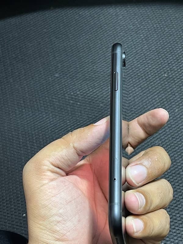 iphone xr 2
