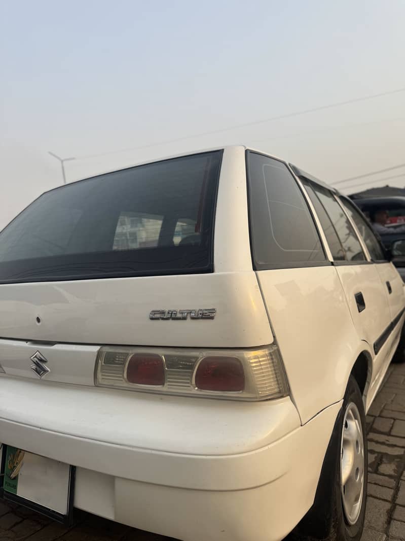 SUZUKI CULTUS VXR 2015/2016 0