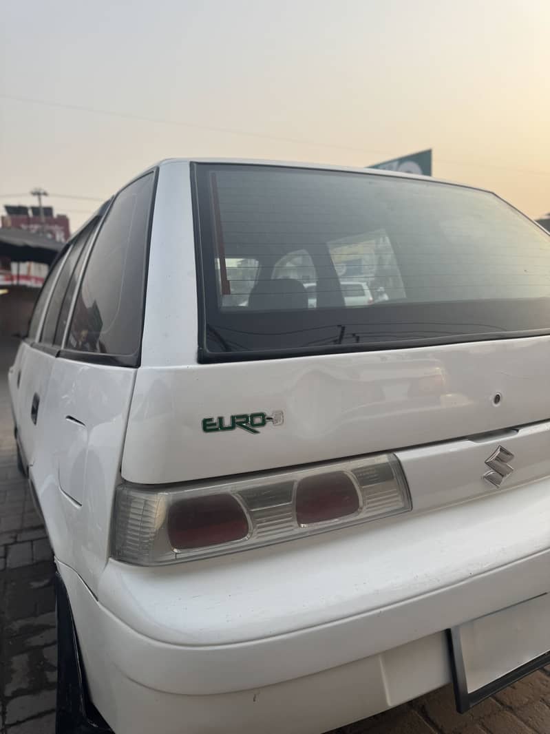 SUZUKI CULTUS VXR 2015/2016 1