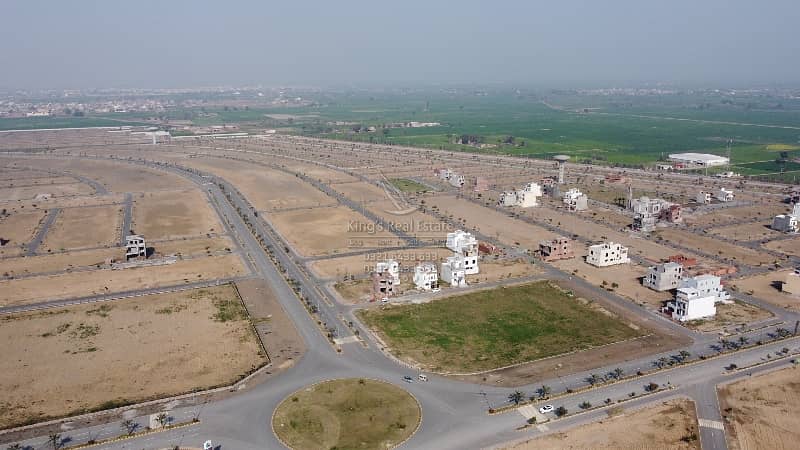 A Prime Location Residential Plot Of 10 Marla In Royal Palm City 3