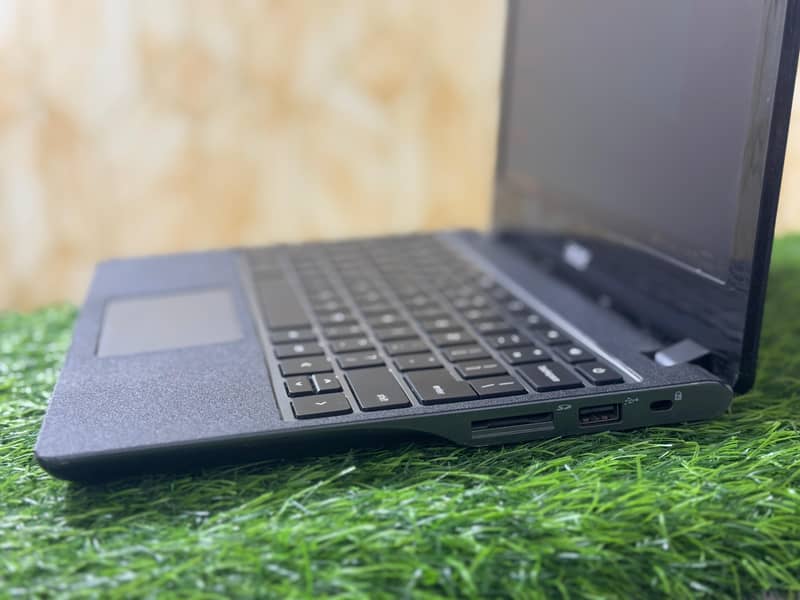 Acer Chrome Book | 4 GB Ram | 128 GB Rom | C740 | W Supported 2