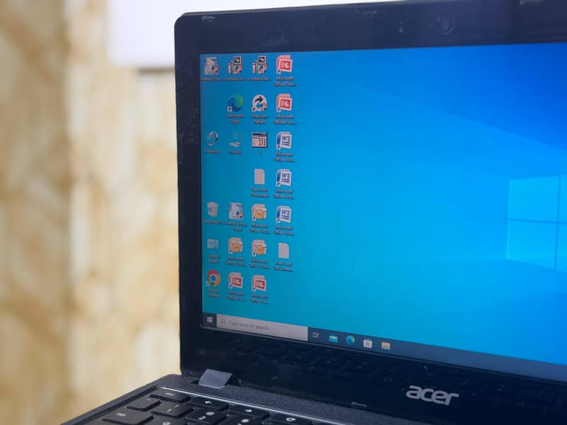 Acer Chrome Book | 4 GB Ram | 128 GB Rom | C740 | W Supported 4