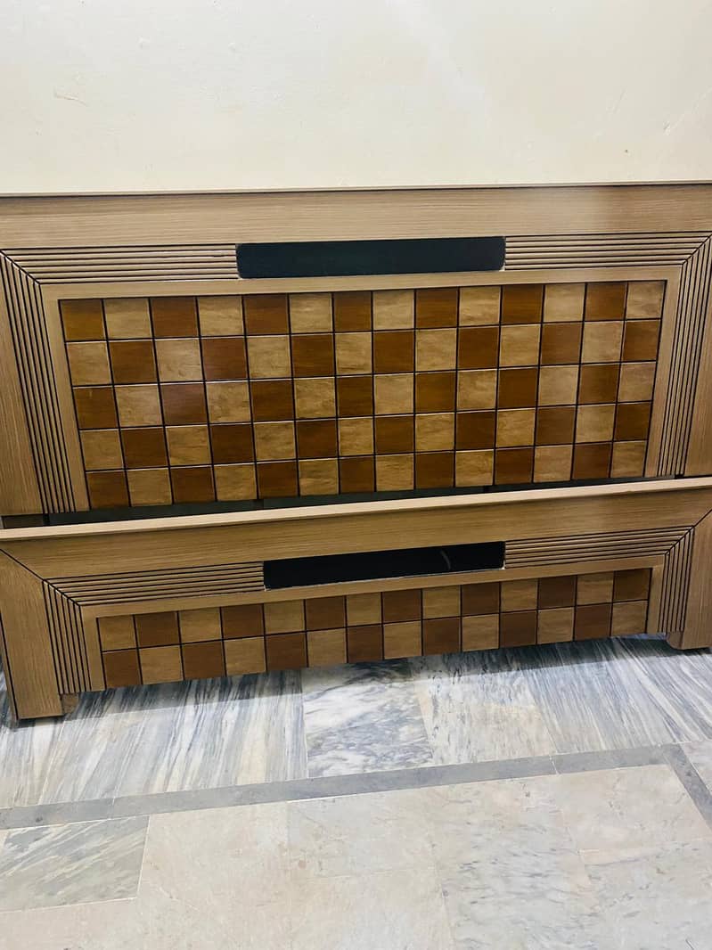 •Deco Paint Finish King Size Double Bed 12