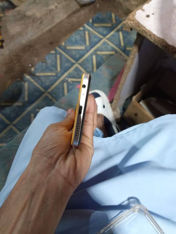 tecno spark 10c with box no charger 3 month used 7